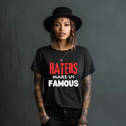 Дамска тениска Haters Make Us Famous в бял и черен цвят.
