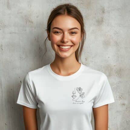Дамска бяла тениска Dream Big, Live Simple.